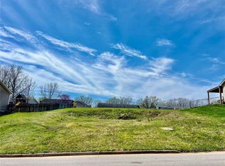 420 Vine St, New Haven, MO 63068