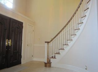 2369 N Nelson St, Arlington, VA 22207