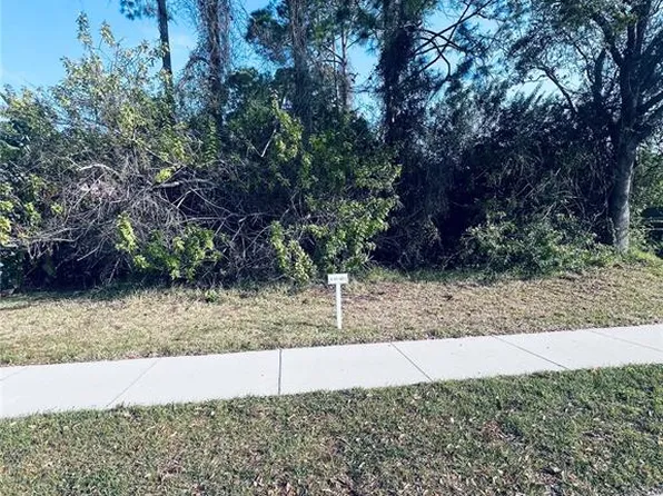 91 Emerald Lake Dr #111, Palm Coast, FL 32137