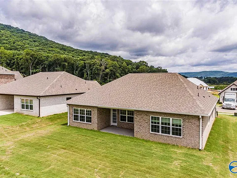 3029 Crystal Creek Dr — Photo 4