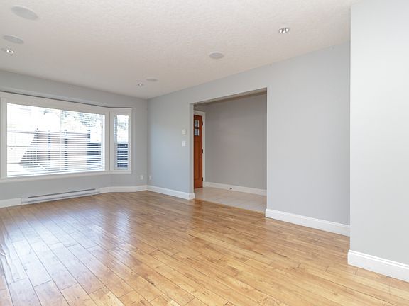 Living room, mainfloor, ground level of home.