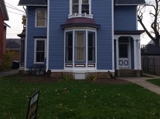 222 Villa St APT 3, Elgin, IL 60120