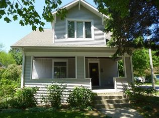 128 McKinley Ave, Geneva, IL