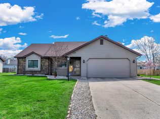 6120 Gate Tree Ln, Fort Wayne, IN 46835