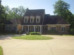 4684 Cox Smith Rd, Mason, OH 45040