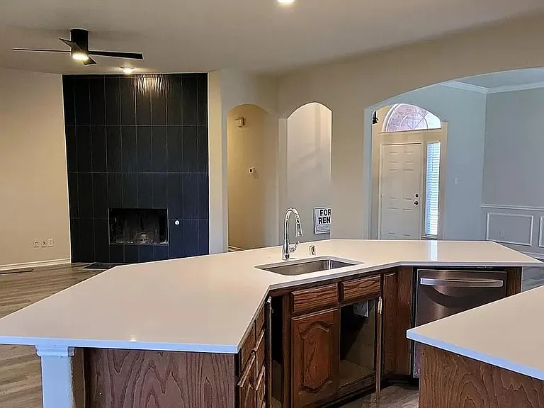 8301 Blacktail Trl — Photo 10