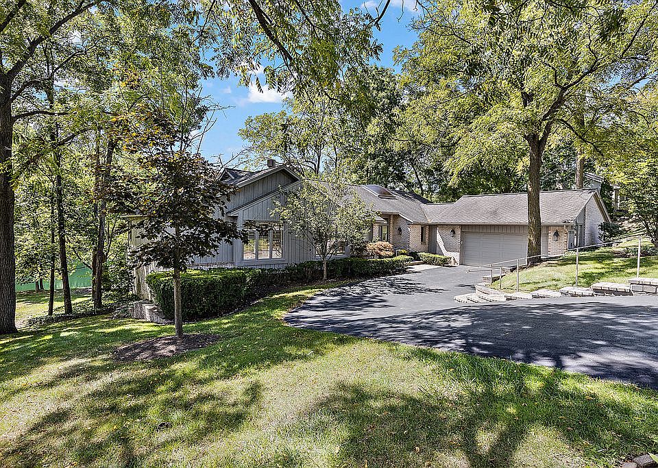 1st image of 2275 Cameo Lake Dr