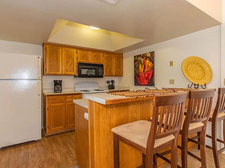 Rio Cancion Apartments — Photo 75