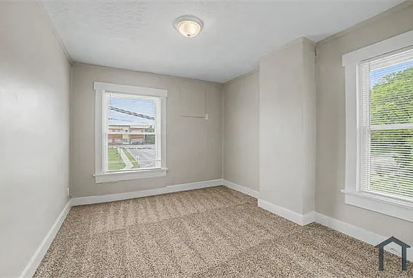 2600 Wayne Ave — Photo 25