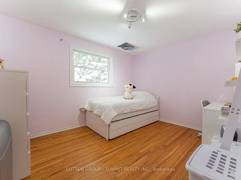 206 6th Ave E — Photo 16