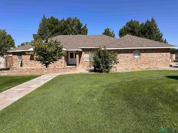 1405 Latigo Cir, Roswell, NM 88201