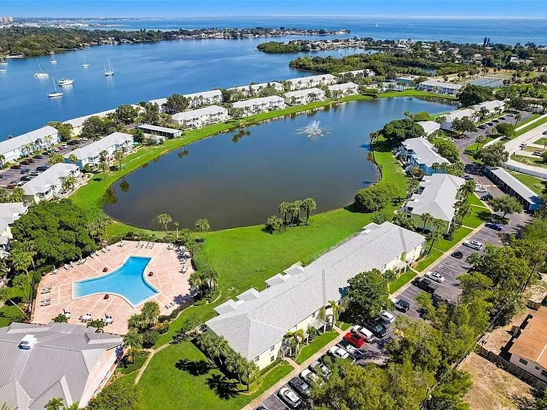 3889 Pompano Dr SE #C — Photo 58