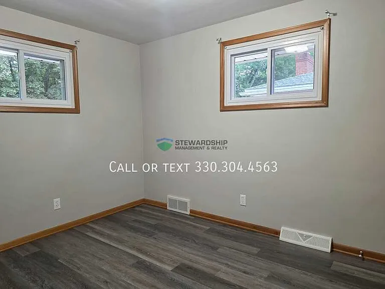 1738 Harvard Ave NW — Photo 15