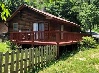 673 Stewart Rd, Bakersville, NC 28705