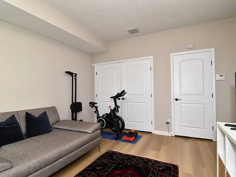 6470 Park Pointe Ct — Photo 43
