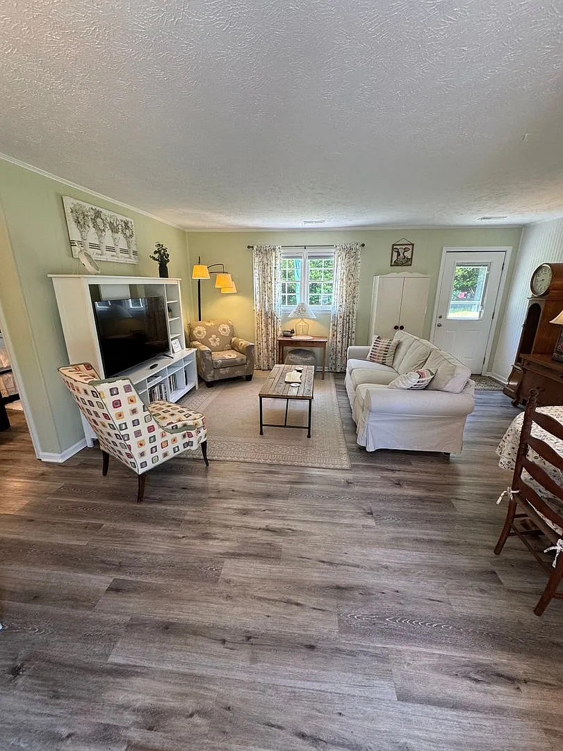 Available Now! - 135 West Winds Drive in Aiken — Photo 3