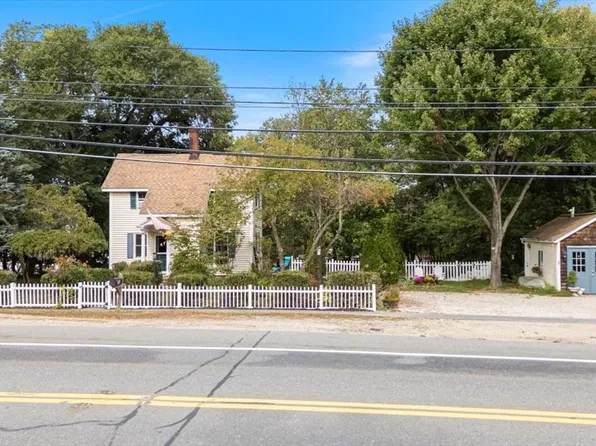 55 Haverhill Rd, Amesbury, MA 01913