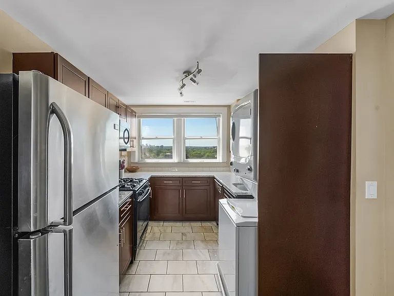 4438 McPherson Ave #A — Photo 5