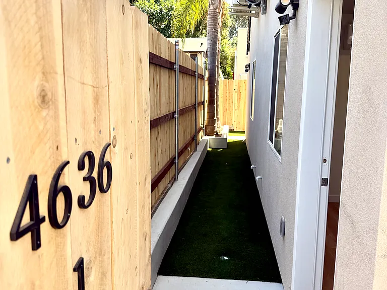 4636 Muir Ave #1 — Photo 3