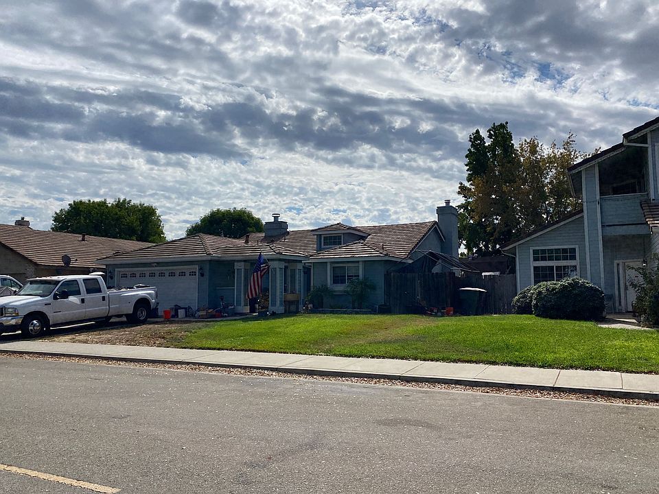 2nd image of 764 Buckinghorse Dr