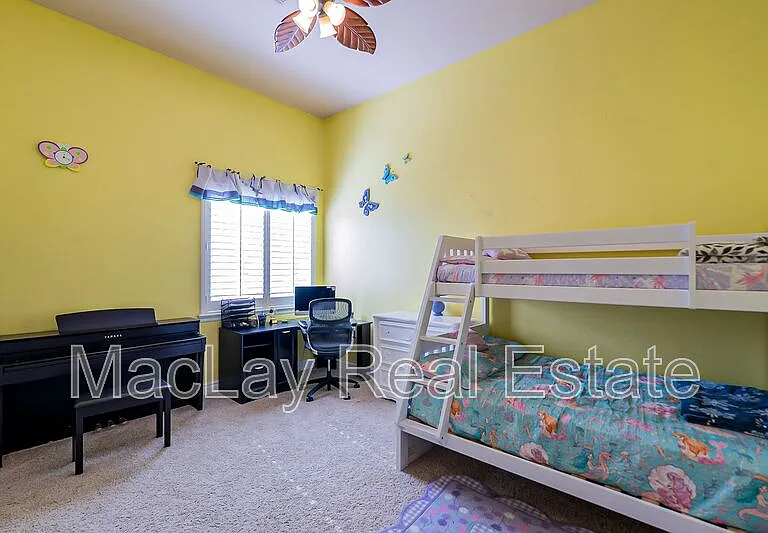 2720 E Jade Pl — Photo 38