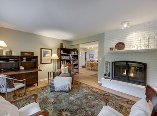 3822 Brown Ln, Minnetonka, MN 55345