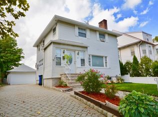 42 Sylvan St, Rutherford, NJ 07070