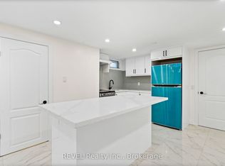 462D Carlton St, Saint Catharines, ON L2M 4W5