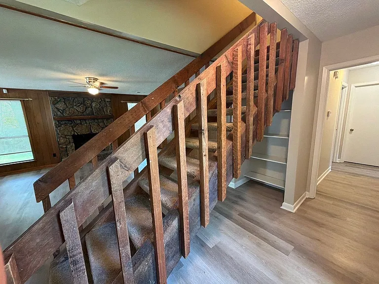 2253 Mangum Rd — Photo 24