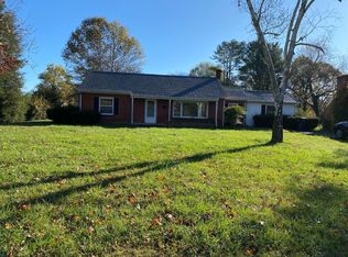 3250 Hastings Rd, Roanoke, VA 24018