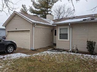 551 Fessler Ave, Naperville, IL 60565