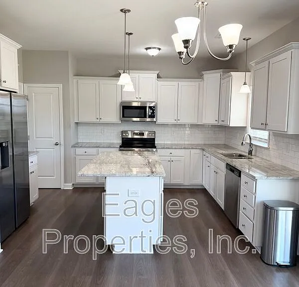 117-1 Kenbridge Ln — Photo 6