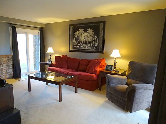 4th image of 2149 Country Club Dr APT 1