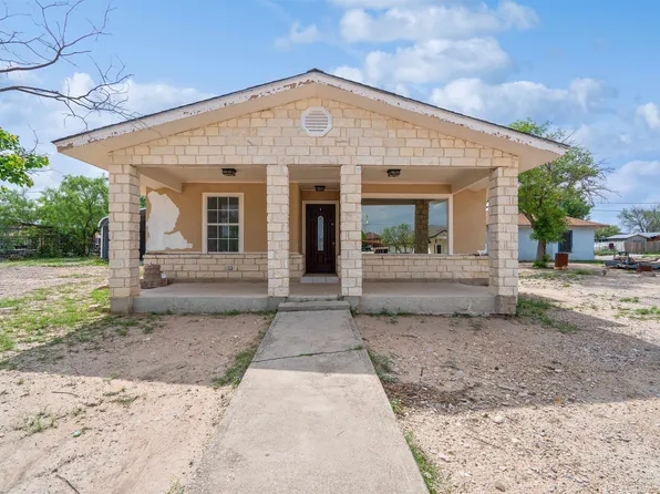 503 E Adobe St, Del Rio, TX 78840