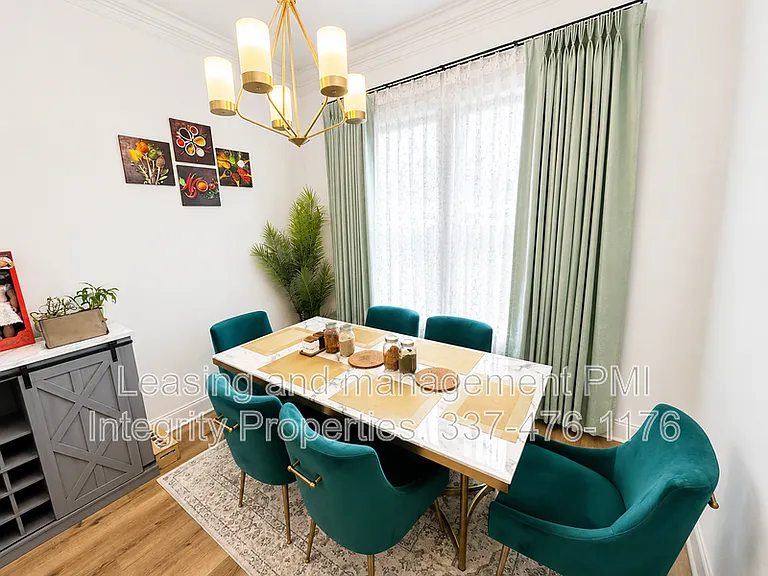 107 Prague Ave — Photo 4