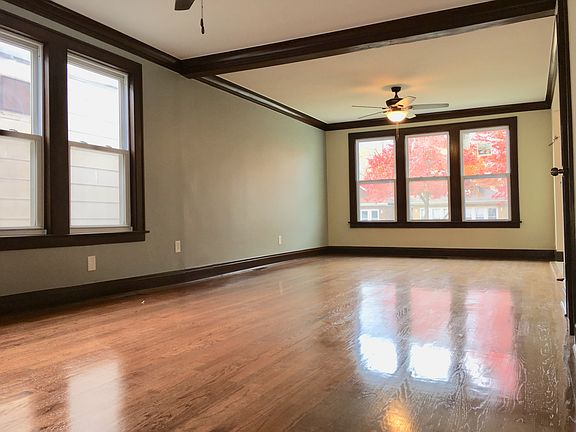 3rd image of 8037 S Woodlawn Ave