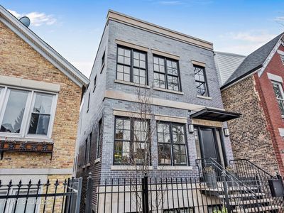 2035 W McLean Ave, Chicago, IL, 60647
