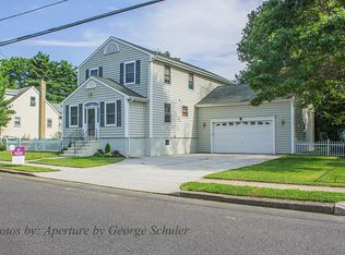 13 Wilson Ave, Mount Ephraim, NJ 08059