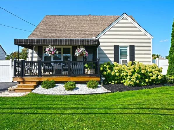 136 Helen St, Cheektowaga, NY 14206