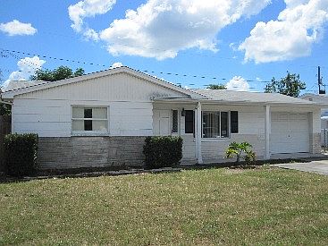 1st image of 3544 Holiday Lake Dr