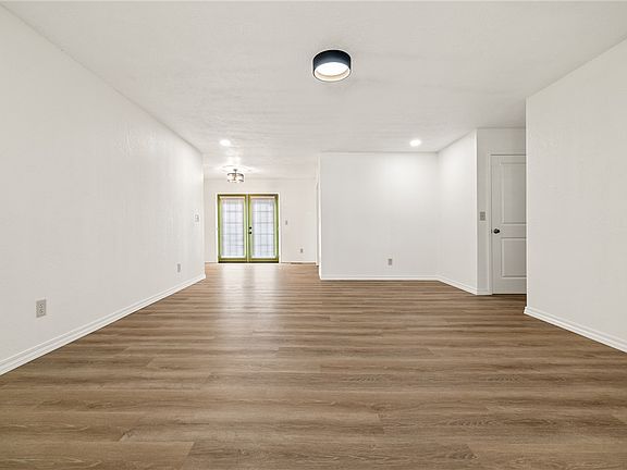 4th image of 3 Rock Springs Ct
