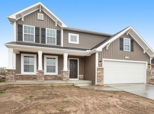 5541 Paxton Ct, Portage, MI 49024
