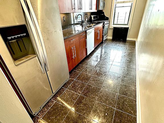3rd image of 701 Beach 9 St #2D