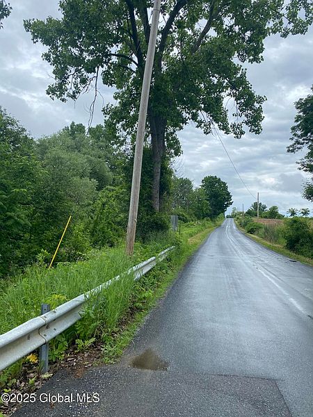 2nd image of 5 White Creek Road