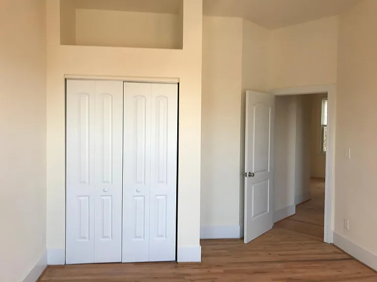 2841 W Armitage Ave #2 — Photo 8