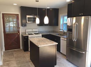 855 N Frederick St, Arlington, VA 22205