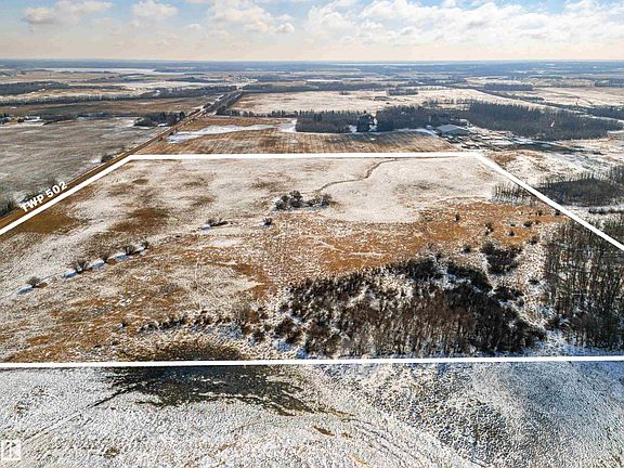 4th image of Township 502 Rrd 230 225 Rural