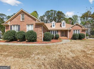 70 Northcrest Dr, Newnan, GA