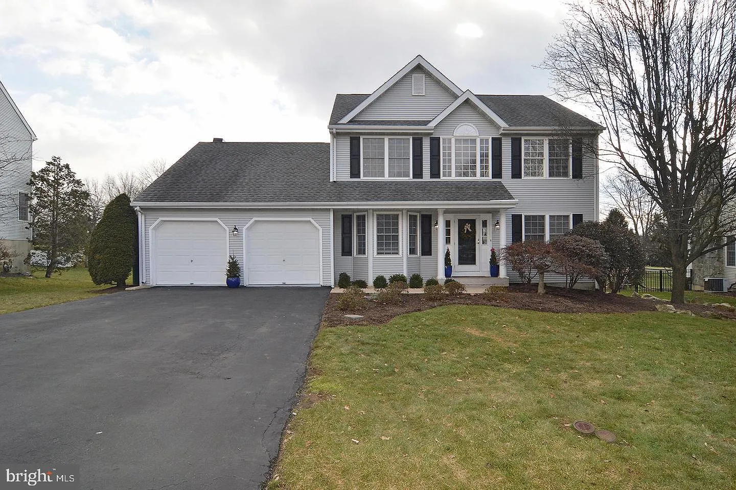 163 Lucinda Ln photo 1
