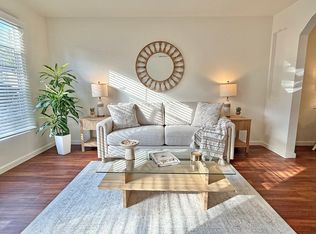 1216 Alta Vista Rd APT D, Santa Barbara, CA 93103